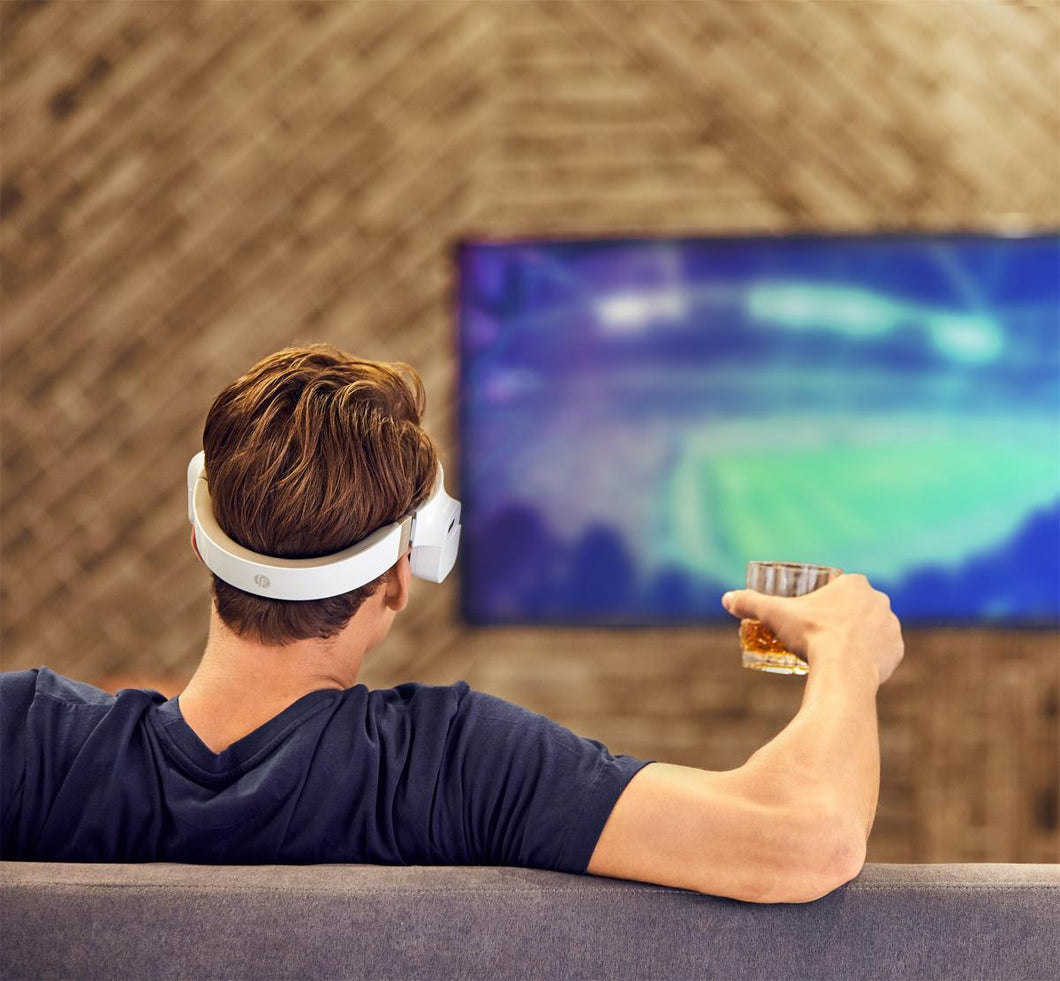 This Head-Mounted Robot Will Automatically Massage Your Head and Neck