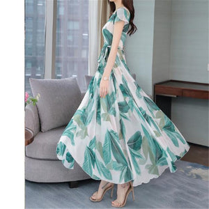 2020 new temperament Print beach dresses