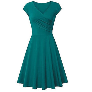 Short-Sleeved Plain Slim-Fit Expandable Dress