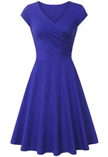 Load image into Gallery viewer, Short-Sleeved Plain Slim-Fit Expandable Dress
