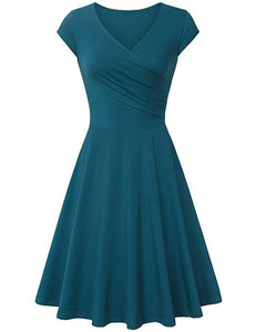 Short-Sleeved Plain Slim-Fit Expandable Dress